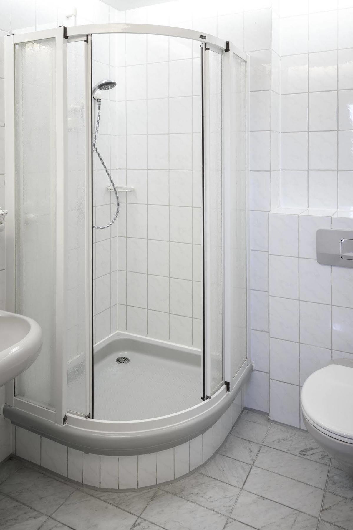 Landhotel Bayerische Alm Бургхаузен Екстериор снимка